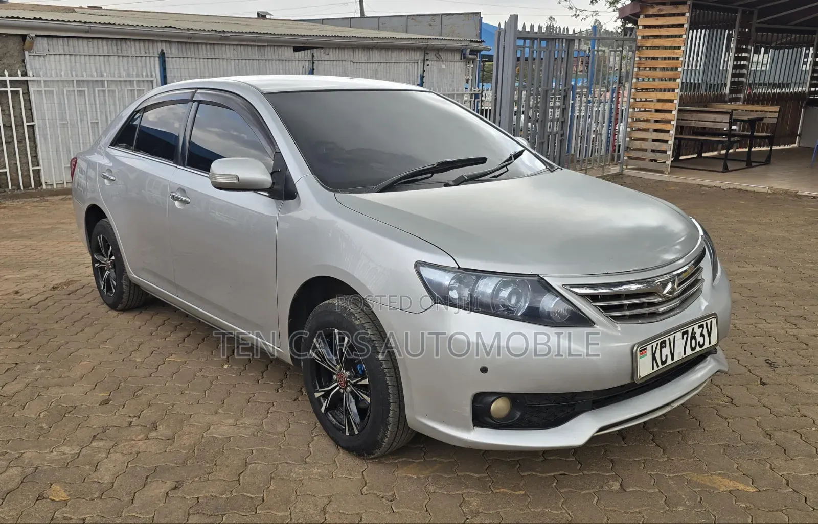 Toyota Allion 2012 Silver