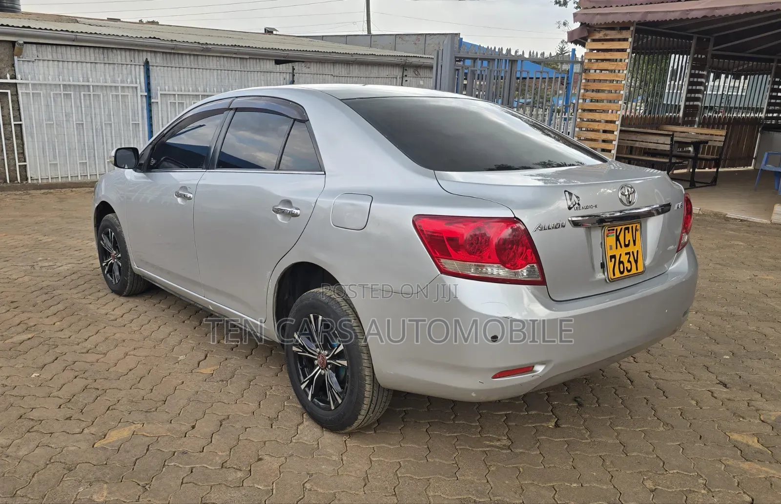 Toyota Allion 2012 Silver