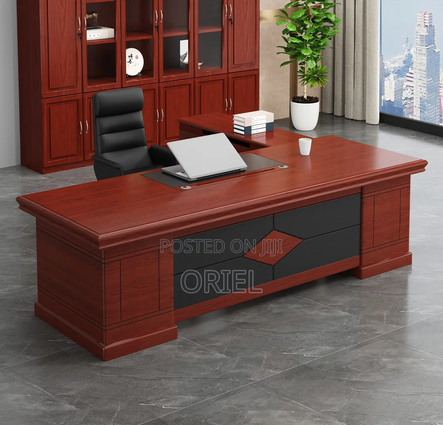 Office Desk : 1.8m Mahogany Executive Office Table