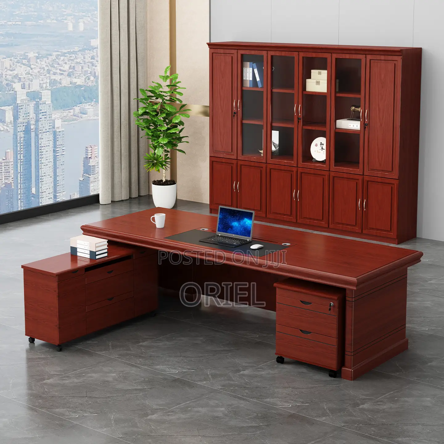 Office Desk : 1.8m Mahogany Executive Office Table