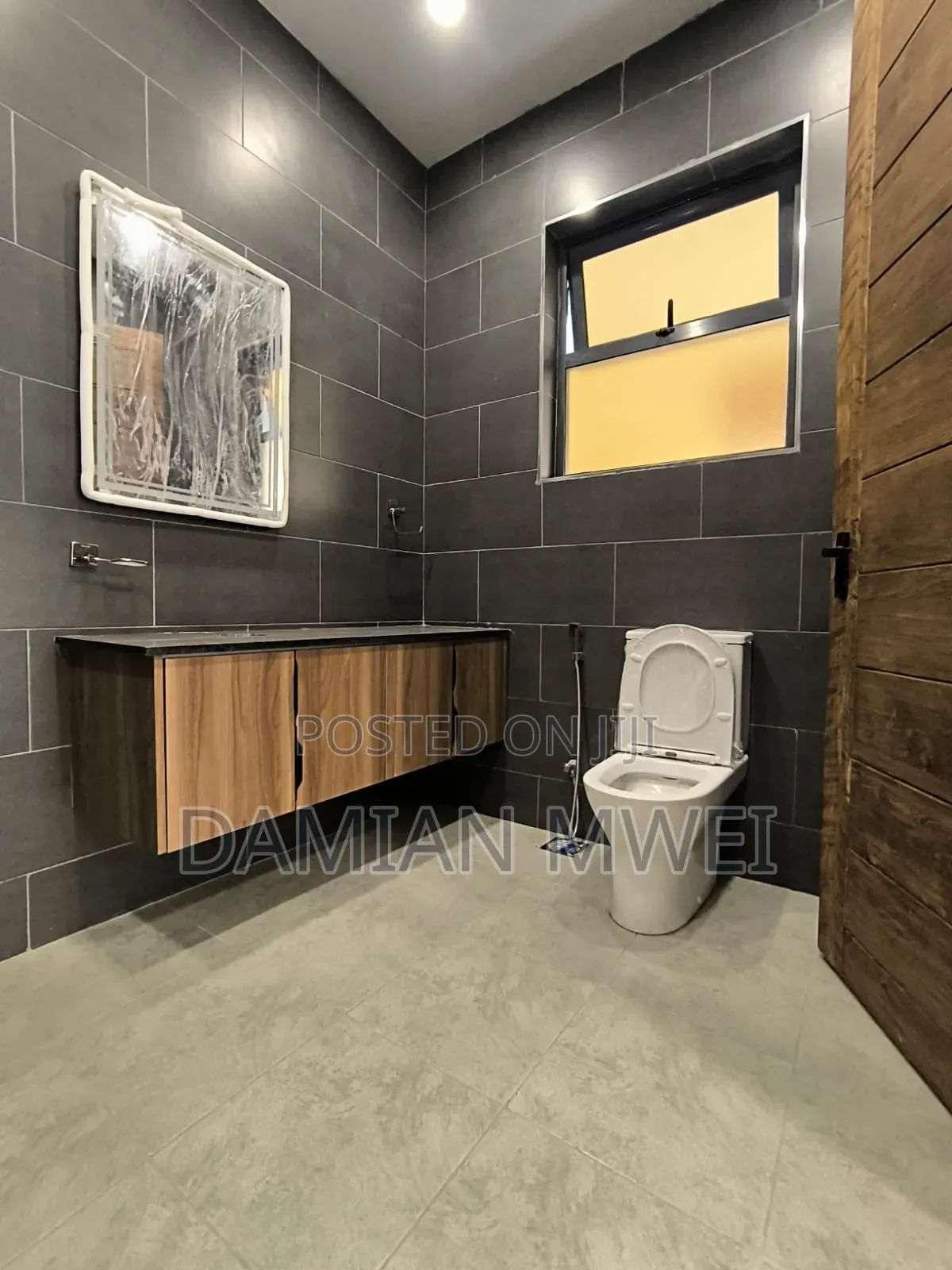 4bdrm Villa in Banana for rent