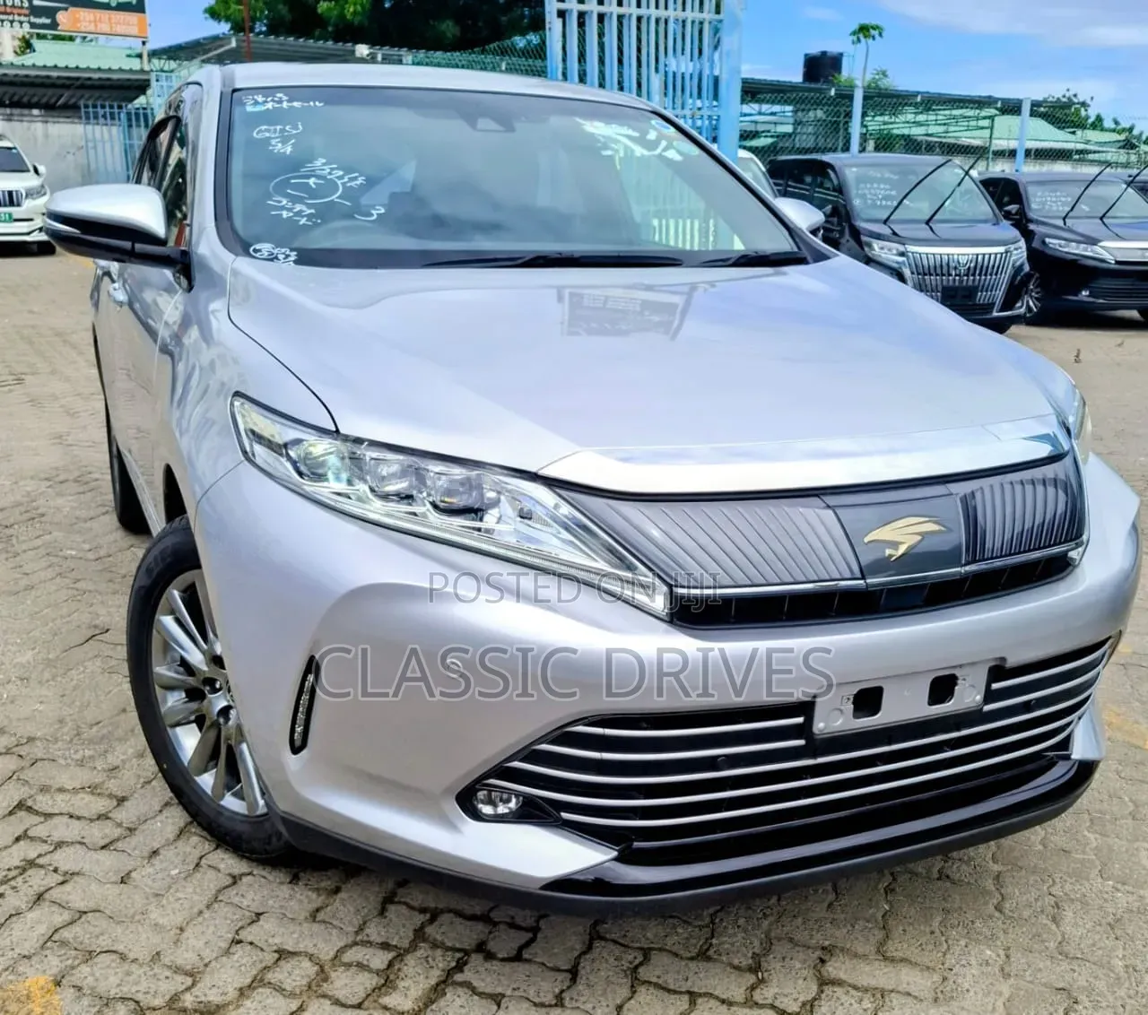 Toyota Harrier 2020 Silver