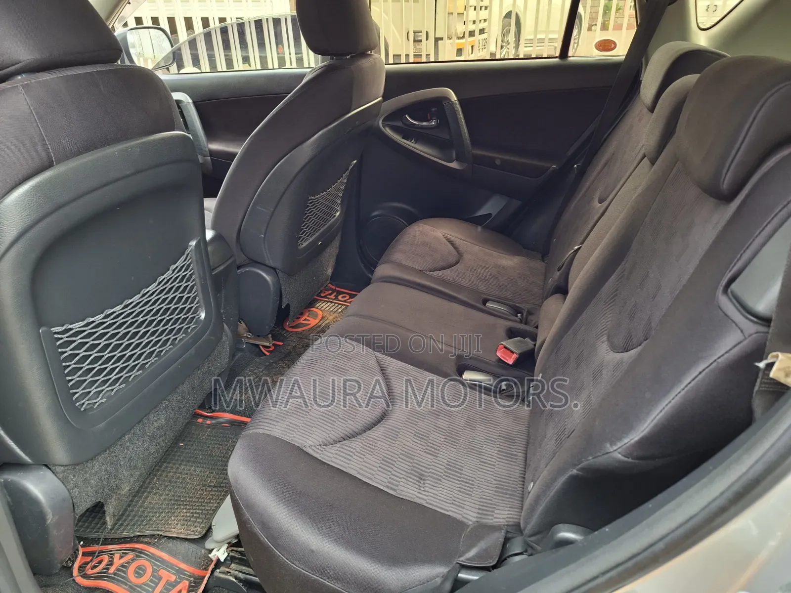Toyota RAV4 2009 Silver