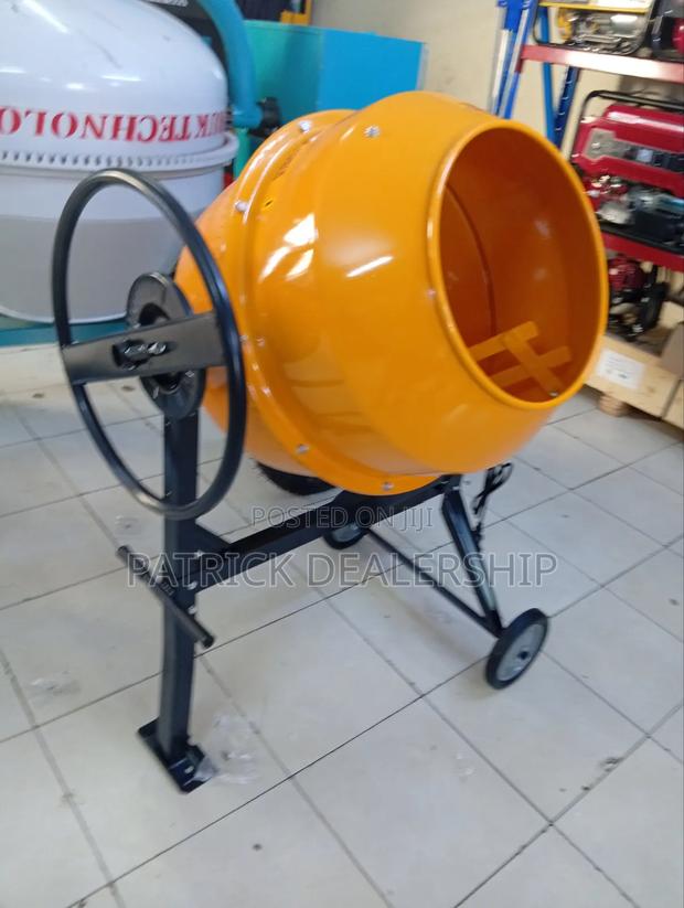 Brand New Electric Concrete Mixer - thumbnail 2