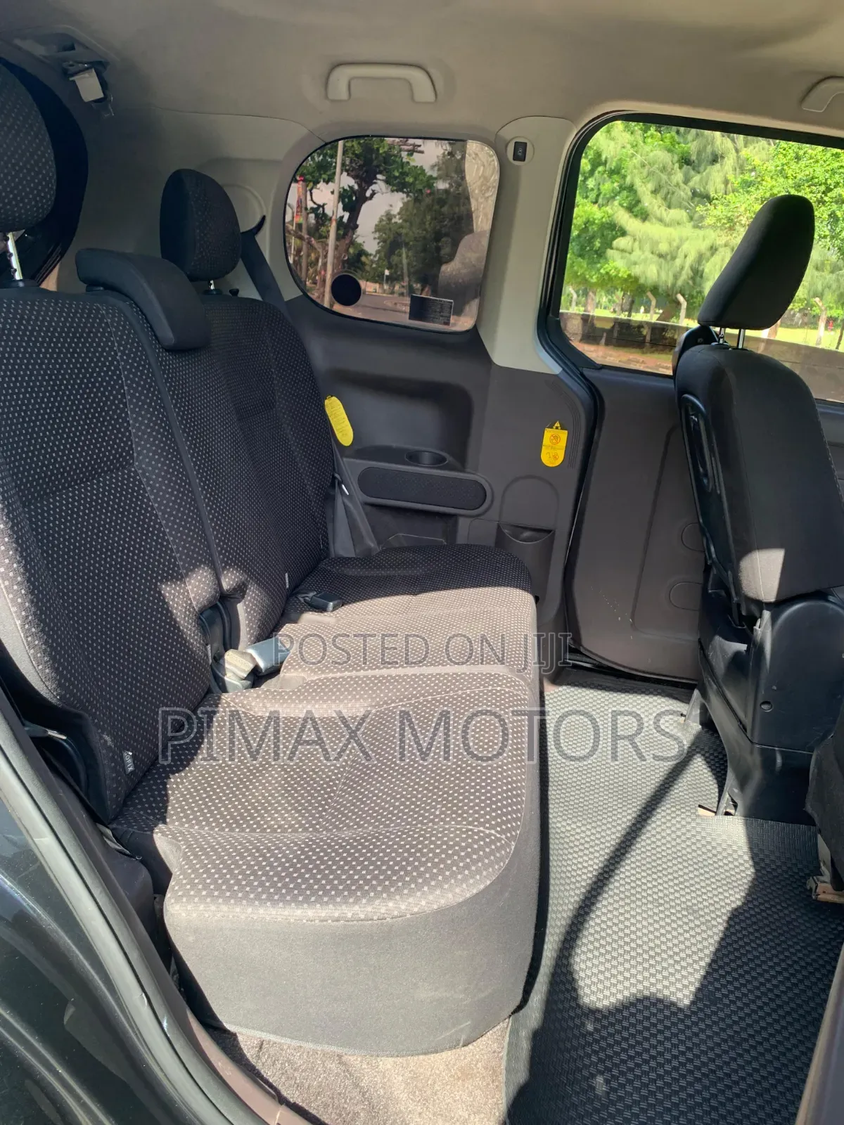 Toyota Spade 2014 Black