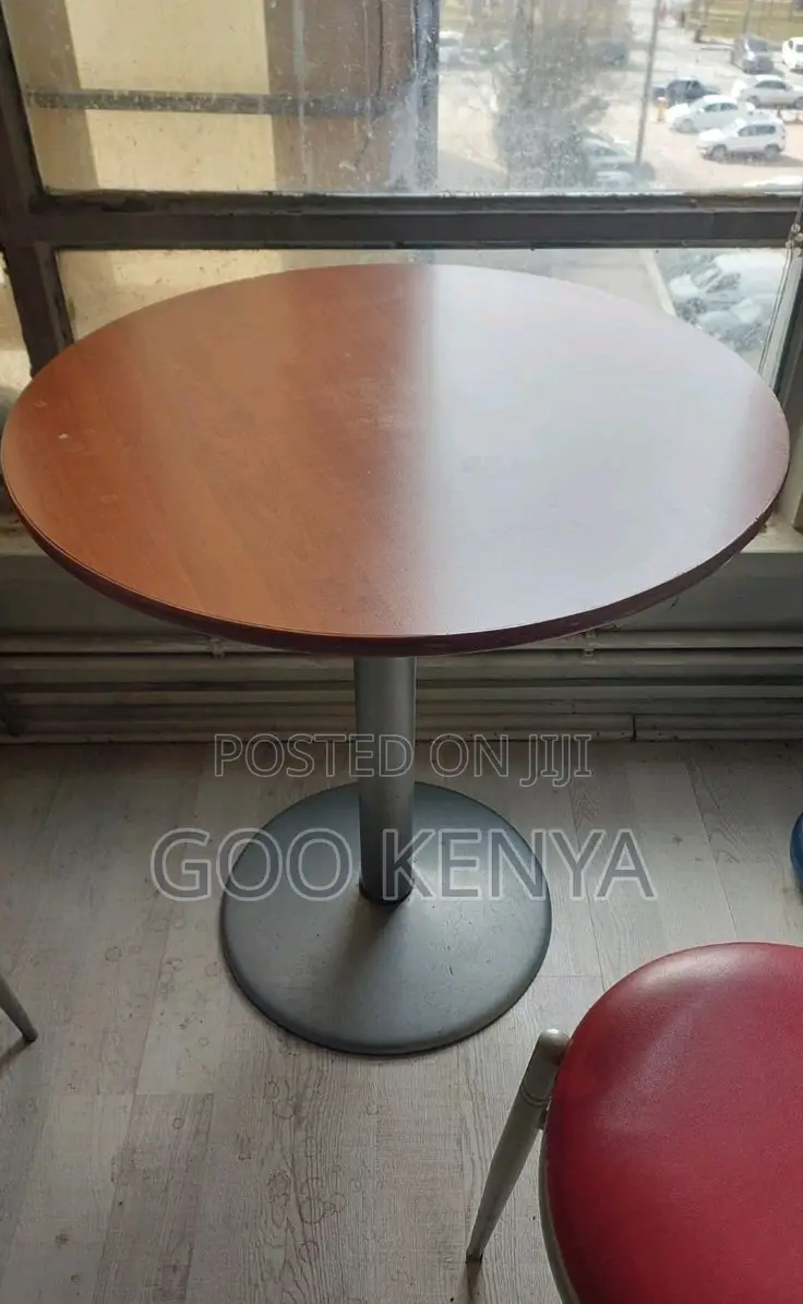 Dining Tableelegant Round Wooden Dining Table