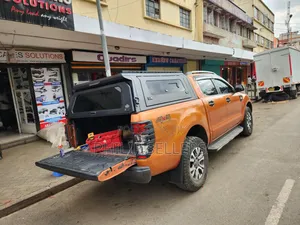 Aluminum Canopy Secured Covered