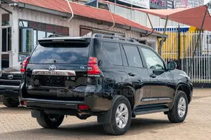Toyota Land Cruiser Prado 2019 Black