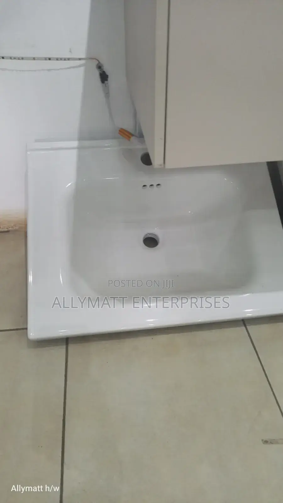 Countertop Hand Wash Basin 48by60cm