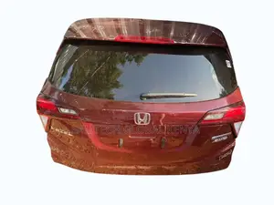 Honda Vezel X-Japan Boot