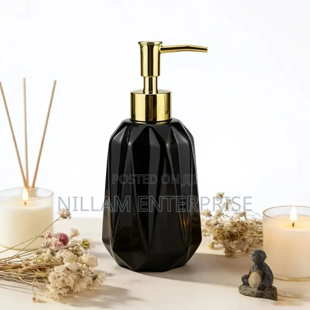 Light Luxury Ceramic Soap Dispenser