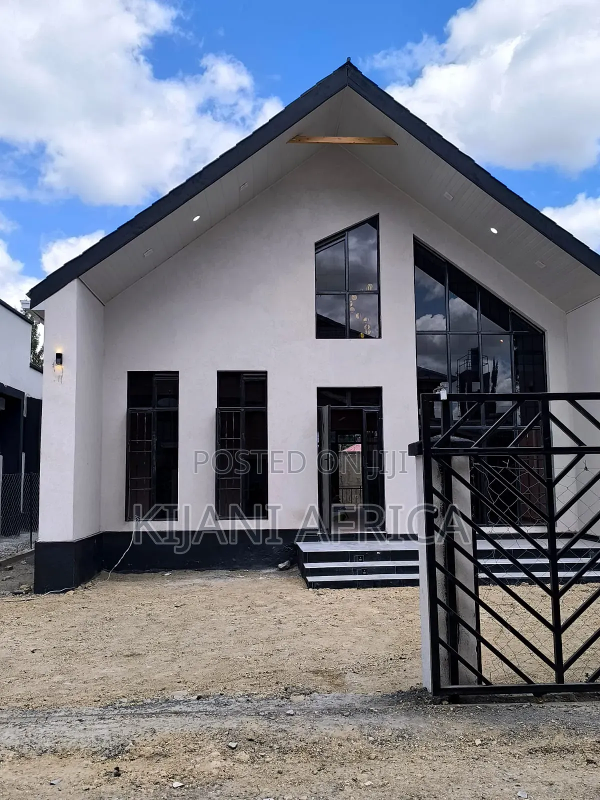 3bdrm Bungalow in Kitengela for sale