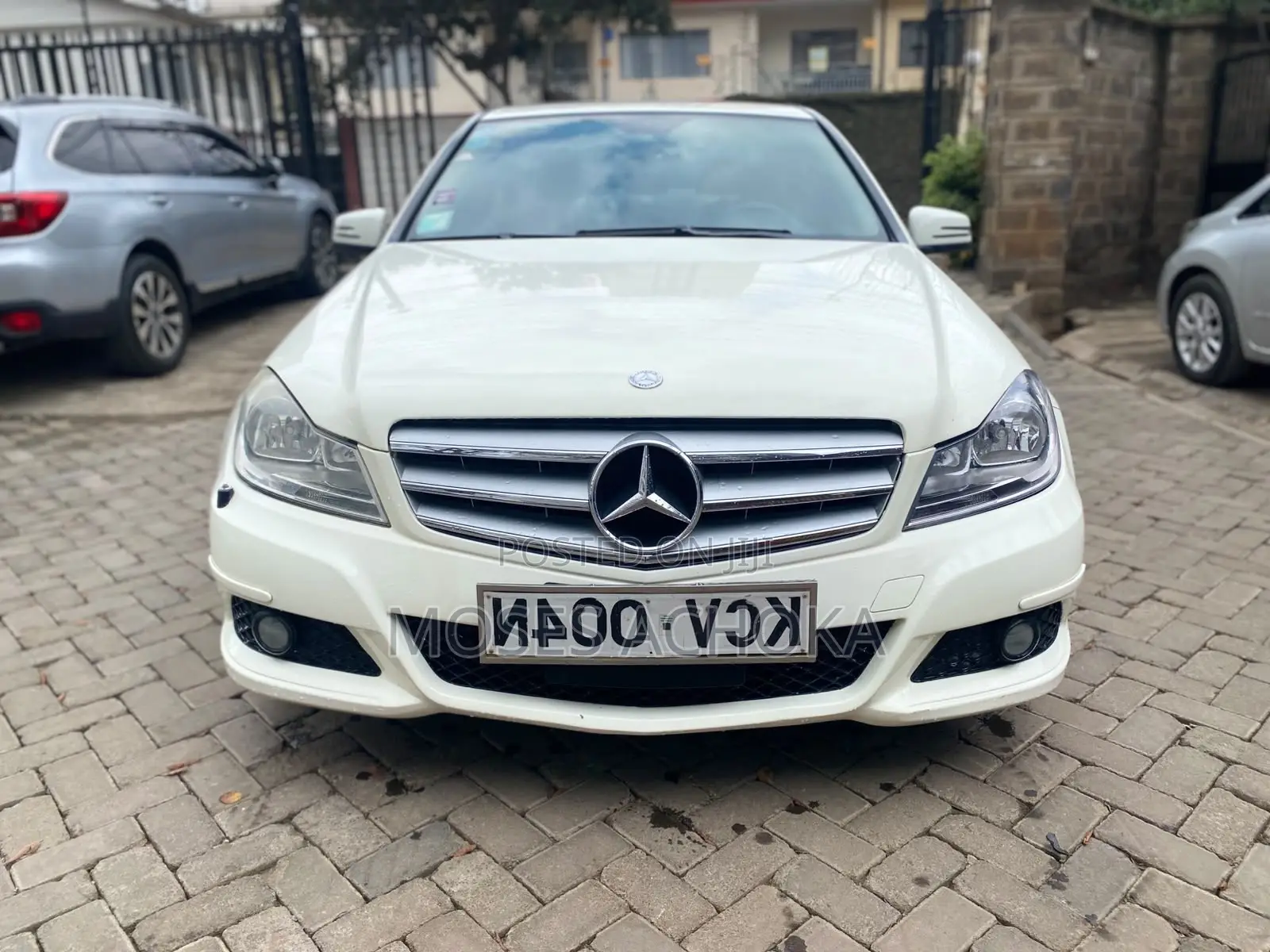 Mercedes-Benz C200 2012 White