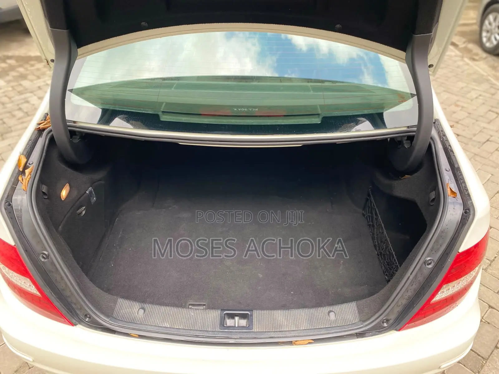 Mercedes-Benz C200 2012 White