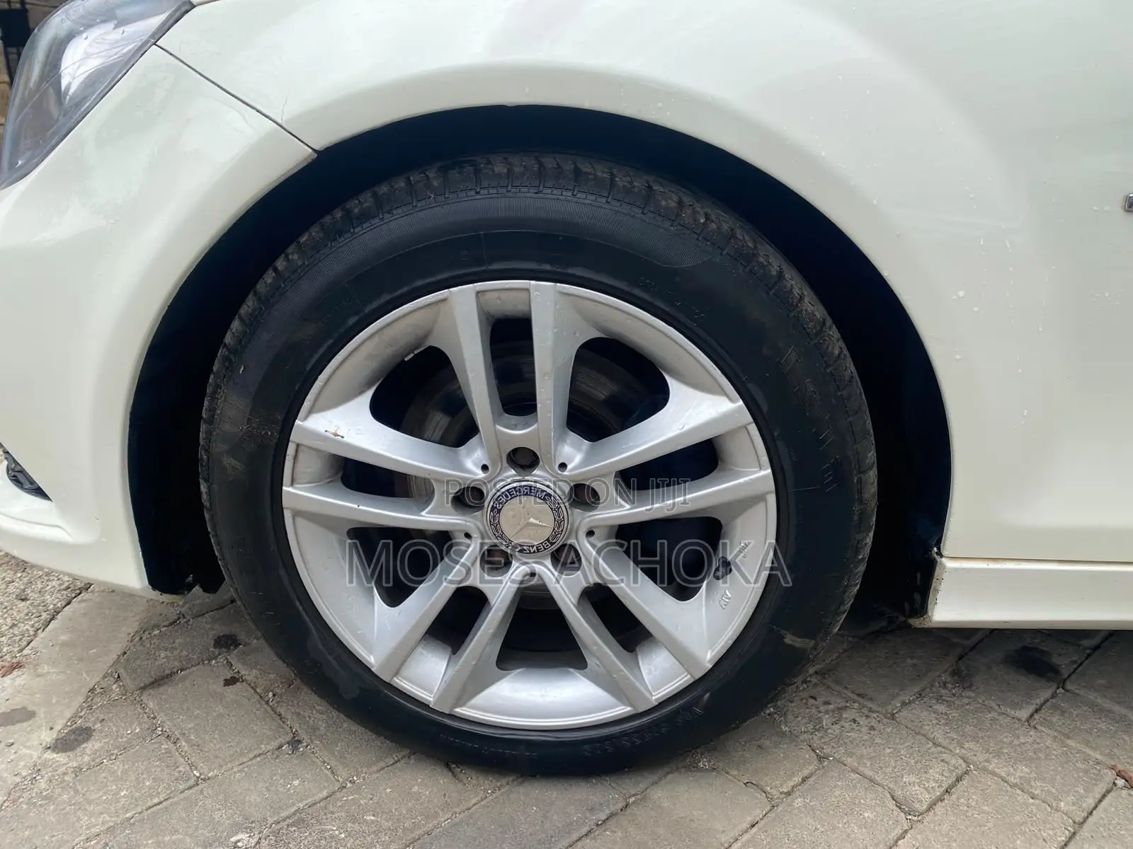 Mercedes-Benz C200 2012 White
