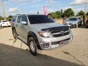Toyota Hilux 2008 Silver