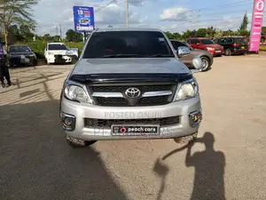 Toyota Hilux 2008 Silver