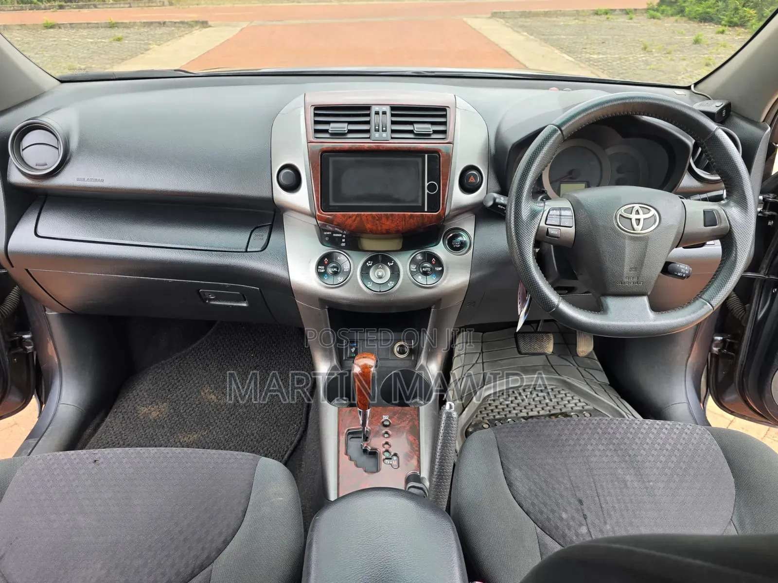 Toyota Vanguard 2012 Gray
