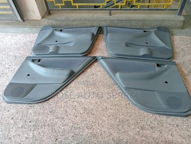 Door Covers Nze /Fielder 121 Manual. - thumbnail 3