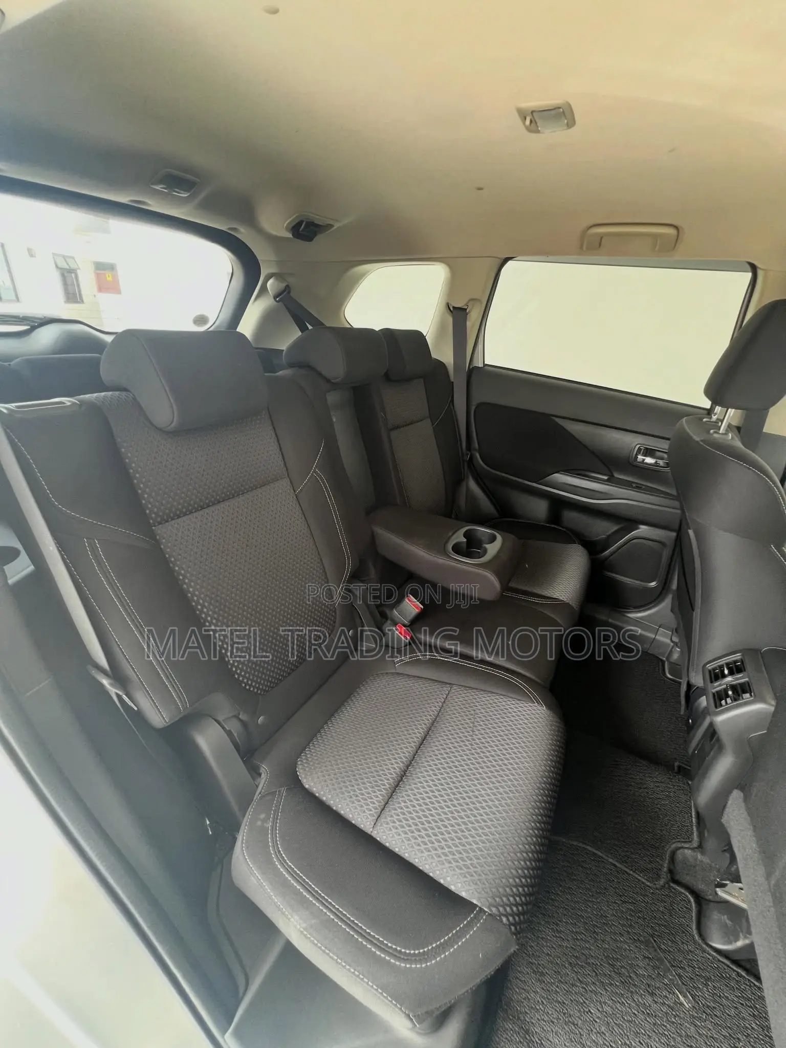 Mitsubishi Outlander SE AWC 2019 Gray