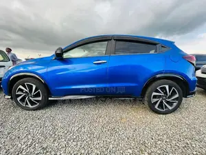 Honda Vezel 2019 Blue
