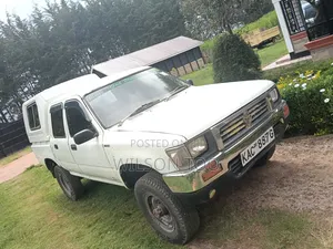 Toyota Hilux 1994 Beige