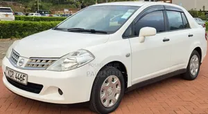 Nissan Tiida 2011 White