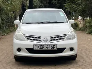 Nissan Tiida 1.5L 16V 2011 White