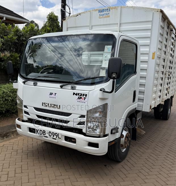 Isuzu NQR Xtra Longchasis 2021 White