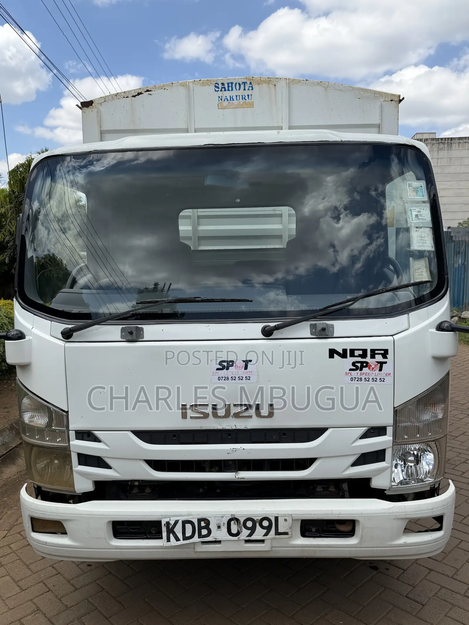 Isuzu NQR Xtra Longchasis 2021 White