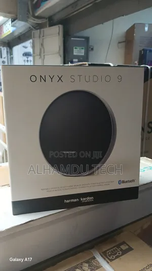 Onyx Studio 9