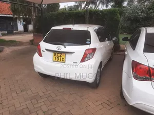 Toyota Vitz 2013 White