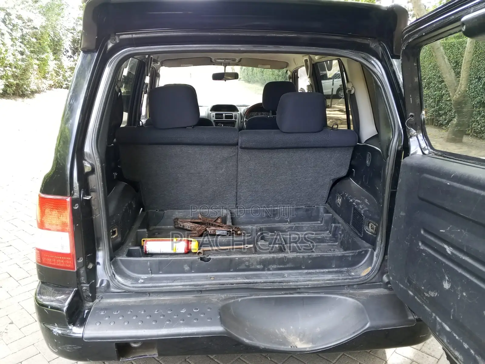Mitsubishi Pajero IO 2002 Black