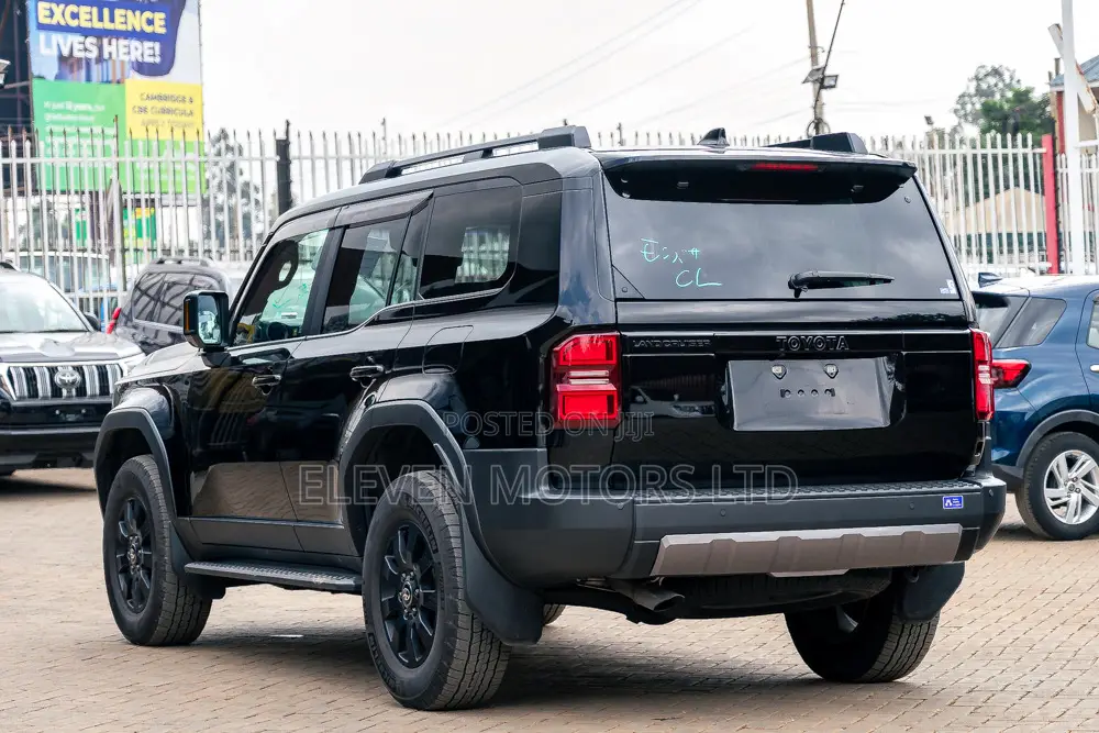 Toyota Land Cruiser LC250 2024 Black