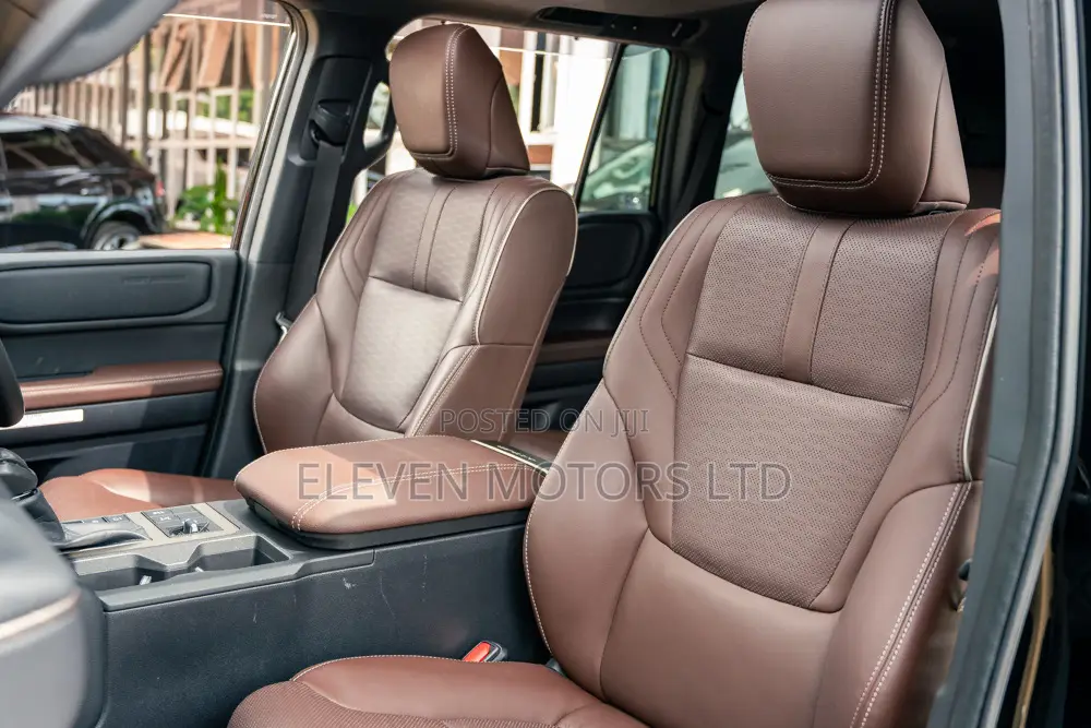 Toyota Land Cruiser LC250 2024 Black