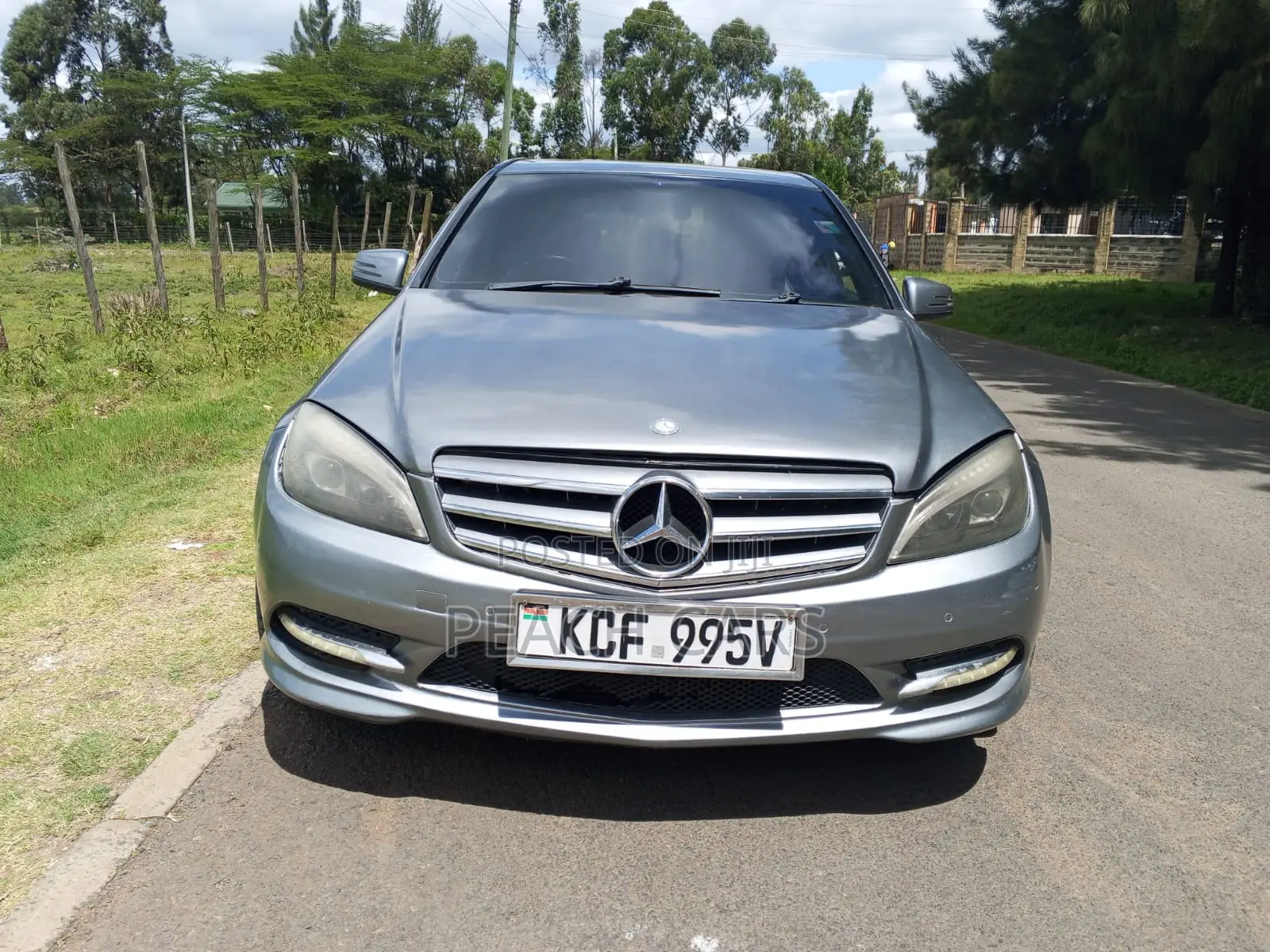 Mercedes-Benz C-Class 2009 Gray