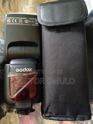 Godox Tt600 Speedlight + Rechargeable Battery + Flash Reflector