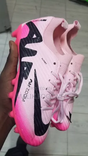Nike Airzoom Boots 1