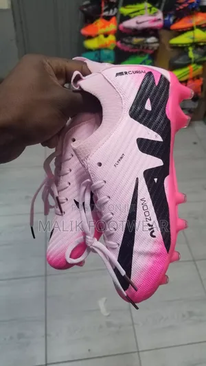 Nike Airzoom Boots 1