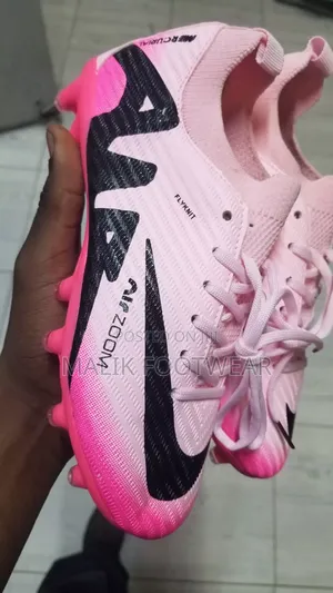 Nike Airzoom Boots 1