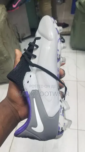 Tiempo Nike
