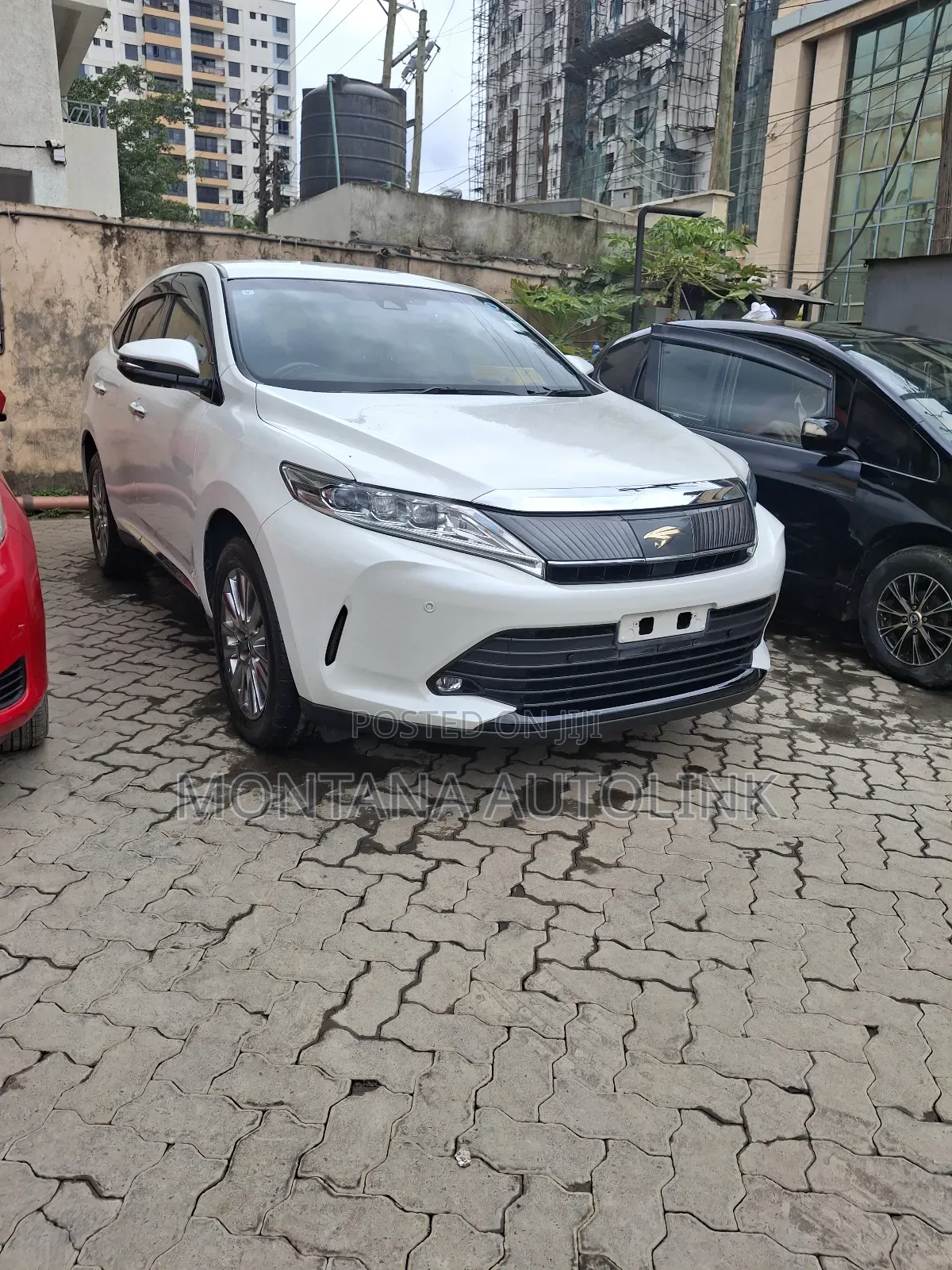 Toyota Harrier 2.0 2019 Pearl