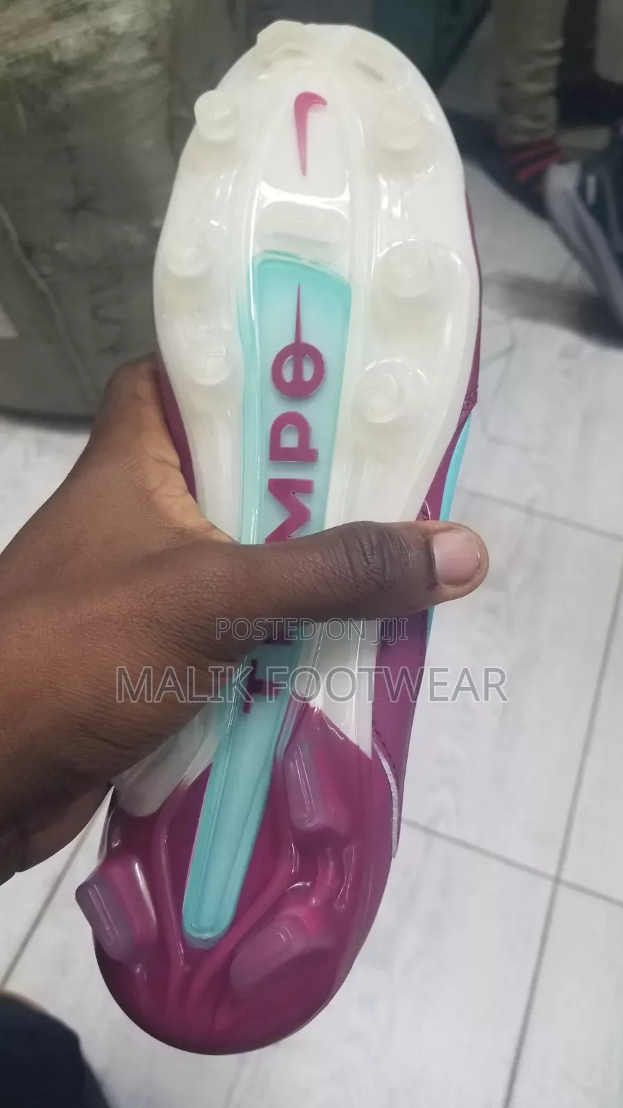 Tiempo Nike