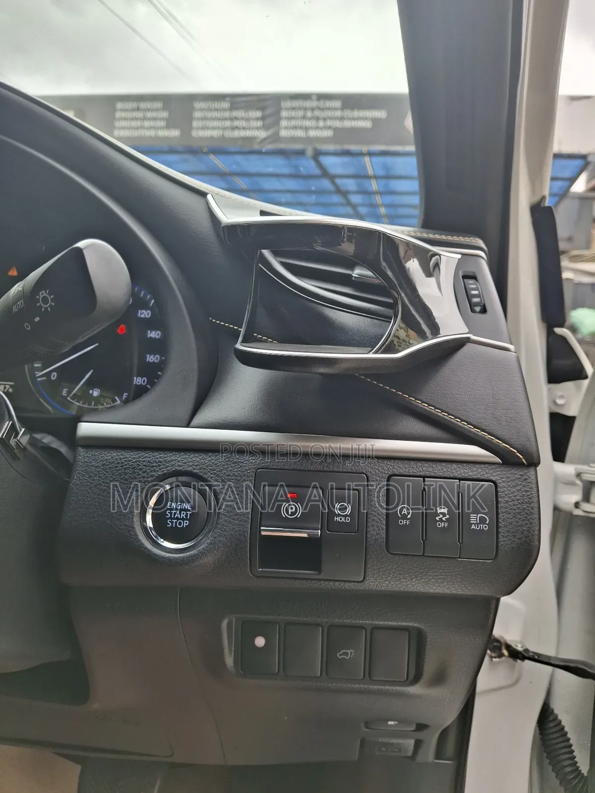 Toyota Harrier 2.0 2019 Pearl