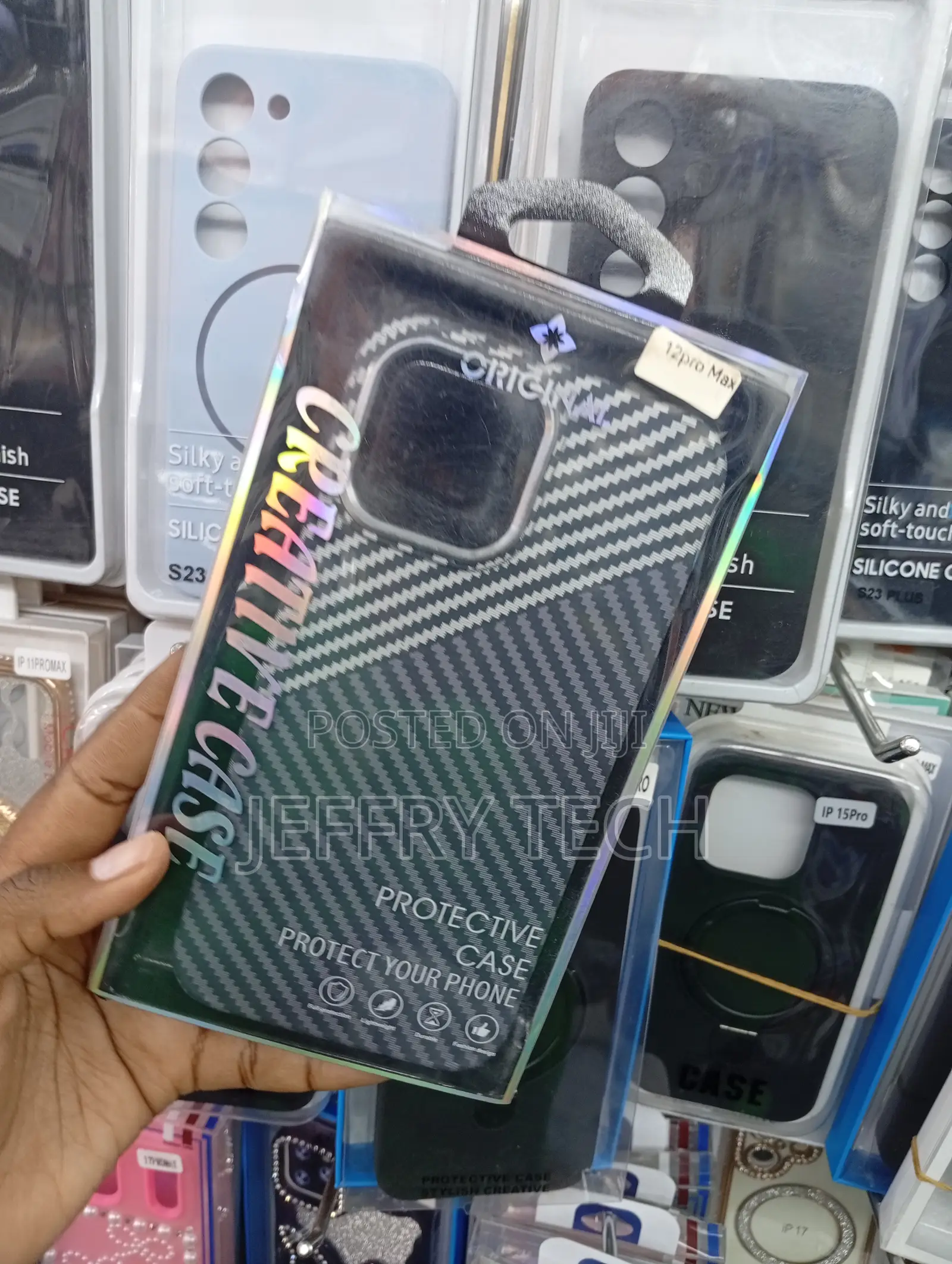 iPhone 12 Pro Max Classic Woven Diagonal Carbon Fiber Texture Cover
