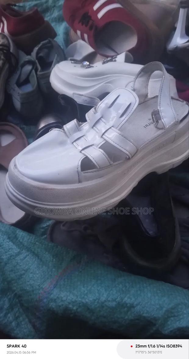Ladies Mixed Shoes - thumbnail 4