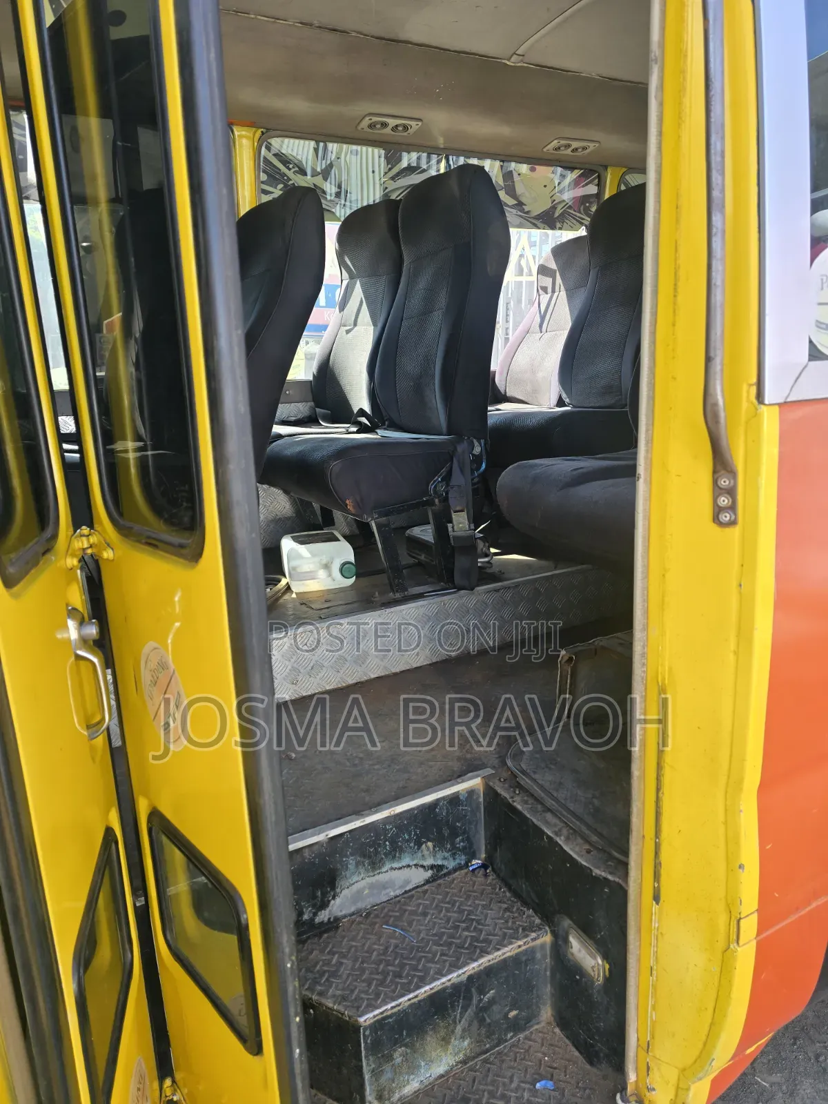 Toyota Coaster 2006 Gold