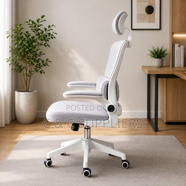 White Ergonomic Modern Office Chair - thumbnail 4