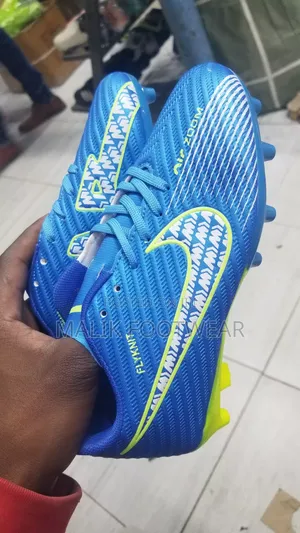 Airzoom Two Boots