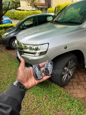 Toyota Landcruiser V8 Spare Keys